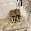 Hoge kwaliteit dikke huis wol slippers mode lederen buitenzool luxe ontwerper dames warme schoenen 35-41