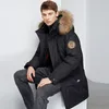 Herrarna Down Men's Parkas 2022Men's Winter White Duck Jacket Varm huva i mitten av längd Tjock Business Plus Size Men Tooling