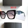 2022 Fashion Design classico Occhiali da sole di lusso per uomo Donna Square Full Frame Occhiali da sole UV400 Eyewear Anti-Ultraviolet Polaroid Lens Con scatola e custodia 9018