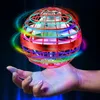 Giocattoli a palla volante magica molare controller Orb controller mini drone boomerang spinner 360 rotante rotante UFO sicuro per bambini adulti