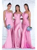 Echt 2023 Rose rosa Pailletten Lange MEERJUNGFRAU Brautjungfer Kleider Sexy eine schulter Plissee Backless Formale Kleid Party Vestido De Festa