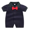 Pagliaccetti firmati per neonati 100% cotone Estate Bambini Ragazzi Ragazze Vestiti interi Arco Gentleman Tute infantili a manica corta