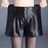 Frauen Shorts Elastic Taille Women Leder elegant Mode High A-Line Bottoms Weitbeiner Herbst Winter 2022