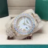 Full Diamond Watch 218238 Big Diamond Bezel 43mm Roman Dial Gold Gold Men Men's 2813 Automatic Mechanical Watches Wristwatch White Dail مع صندوق أصلي