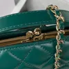 Topp nya högkvalitativa kvinnors crossbody väska designer 22a mini klassiska mode mångsidiga lädermärke original presentförpackning storlek 12.4x22.3x5.7cm