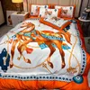 Ensembles de literie design orange de luxe soie cheval imprimé reine taille housse de couette drap de lit mode taies d'oreiller couette ensemble