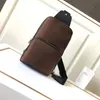 Męska torba skórzana 5 kolorów luksusy projektant AVENUE torby na ramię mężczyźni Zipper Crossbody moda skórzana sportowa podróż plecak na zewnątrz