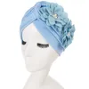 Fleurs perlées Beanie chapeaux mode femmes musulmanes élastique Turban casquette fête chapeaux Femme africaine plissé Bandanas couvre-chef