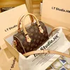 Women Lock Keys Einkaufstasche Klassische Stil Modes Bags Frauen Reisen Bag Umhängetaschen Lady Totes Handtaschen Schultergurt Staubbeutel