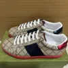 Italien Bee Casual Skor Ace sneaker Kvinnor Vit Platt Läder Sko Grön Röd Rand Broderad Tiger Snake Par Sneakers Chaussures storlek 35-48