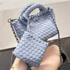 Sacs à main en cuir de luxe Weave Designer Bag Fashion Mini Chain Cross Body Women Totes Classic Solid Color Fashion Fandbag Change Purse