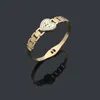 Luxury jewelry designer heart-shaped dial graduated mud diamond bracelet designed for women in jewelry of the highest quality