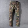 Mode Camouflage Armee Grüne Slim Jeans für Männer Hip Hop Patch Loch Denim Bleistifthose 836