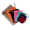 50 PCS LOT VELVET BAG 9x12cm تخزين أكياس سحر الأقراط مجوهرات التعبئة والتغليف زفاف الديكور هدية 220822