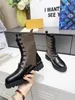 Marque Bottes Femmes design design Plat court Hiver Martin Classique Doux Taille Européenne 2022 Automne Et 35 À 41