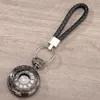 Pocket Watches Vintage Black Roman siffror Kvarts Titta p￥ ih￥lig fodral Steampunk med l￤derrepg￥vor f￶r m￤n med kvinnorpocket