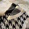 Men Houndstooth Sweater Vest Vintage Vneck Loose College AllMatch ärmlösa tröjor Par Fashion Sticked Tops Harajuku 220822