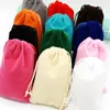 50 PCS LOT VELVET BAG 9x12cm تخزين أكياس سحر الأقراط مجوهرات التعبئة والتغليف زفاف الديكور هدية 220822