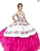 Vintage Charro Quinceanera Vestidos Floral Bordado Ruffle estilo mexicano Sweet 15 Dress 16 anos Meninas Corset Fuchsia e Black Misfarade Prom Vestido de Ball 2022