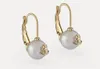 Vogue Simple Lady Pearl Diamonds Earrings Stud Western Queen Planet Star Aura عالية الجودة للمجوهرات الفاخرة نساء زحل في حلق هدايا المجوهرات H13