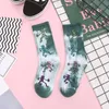 Meias masculinas Autumn e Winter Men Mulheres Tubo Handmade Tie-Dye Personalidade Trendência Trendência Casal de Algodão Meio de Algodão Socksmen's