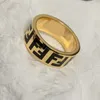 Luxurys Designers Ring Jewelry Designer Gold s Compromisos para mujeres Love Letters f Marca Collares Caja de alta calidad