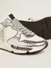 Sko lågt topp italiensk handgjorda silver och vita löpande sulor sneakers