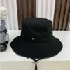 22ss womens wide brimmed hat summer Bucket Hat fisherman's holiday hairline sling sunscreen
