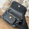12A Upgrade Mirror Quality Mini Messenger Luxures Designer Womens Real Leather Calfskin Quilted Black Purse Flap Handbags Shoulder Box Bag Plånbok på guldkedjan