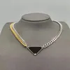 Camas de hombre Collar Collar Collar de diseñador para mujer Cadena de oro de plata de lujo Hip Hop Jewelery Fashion Fashion Black Invertido Triangle Collar