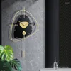 Horloges murales horloge nordique Design moderne fer Art monté numérique muet suspendu montre avec pendule salon cuisine décor