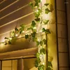 ストリング10m 5m 2m緑の葉の葉の弦バッテリー/ソーラーパワークリープアイビーリーフバインLEDランプウェディングクリスマスガーデンパティオ装飾のための