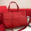 Arco Tote Bag Borsa a mano in pelle intreccio Tasca singola staccabile con cerniera intrecciata tendenza moda semplice lusso Donna Borse a spalla