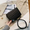 Kvällspåsar lyxiga kvinnor croco axel damer kedjor hasp kuvert väska crosbody alligator messenger