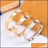 Bracelet 3 couleurs V lettre en acier inoxydable mode femme manchette bracelet avancé galvanoplastie 18 carats bijoux en or cadeau goutte livraison Csho6351018