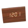 Bekijk dozen houten led klok modern eenvoudig ontwerp hout digitaal voor kantoor