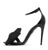 Элегантные сандалии Keira Sandals Женщины высокие каблуки из искусственного пирожного украшены с черной патентной кожаной вечеринками.
