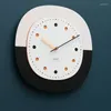 Duvar Saatleri Sessiz İzle Modern Salon Moda Saat Yatak Odası Minimalist Sevimli Reloj Pared Ev Dekorasyon