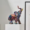 Dekorative Objekte Figuren Graffiti bunte Malerei Elefant Skulptur Figur Kunst Statue kreative Harz Handwerk Home Veranda Desktop-Dekor 220827