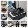 Femmes classiques Designer plat Chaussures habillées en peau de vache Boucle en métal Dame en cuir lettre chaussure décontractée Mules Princetown Hommes Trample Mocassins paresseux