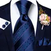 Бабочка Hi-Tie Mens Silk Wedding Navy Blue Gold Cailted для мужчин Hanky ​​Manklinks Брошь набор мод