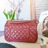 Designer Channel Chanelle Bag Bolso de mano para mujer Nueva Europa América Lujoso Caviar Un hombro Messenger Casual Moda Retro Cuero Incluso bolso