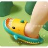 Slipper Kleinkind Sandal Girl Kinder Slipper Boy Shark Strand Sommerschuh für Eva niedliche Cartoon Weiche Innenbad Folie 220723