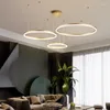 Hängslampor 2022 Modern LED -ljuskrona hembelysning borstade ringar takmonterad hängande lampa guldkoffe färg