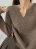 Chandails pour femmes Automne hiver Simple col en V à manches longues pull femmes coréen haut tendance en vrac tricot Y2k chandails couleur unie vêtements pour femmes 220827