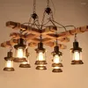 Lâmpadas pendentes Retro Industrial Style Chandelier American Country Cafe Bar Clothing Store Loft Creative Personality Solid Wood