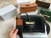 r Triangle Lock Shoulder Bags Women Handbag Leather Designer Brand Crobody Female Purses Card Holder on the Outside 2022 top quality