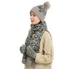 Berets 2022 Winter Knitted Leopard Pattern Warm Wool Women Hat And Scarf Set 3pcs Sets