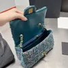 Flap zincir çanta crossbody lüks tasarımcı marka çantaları moda omuz çanta kadınlar mektup çanta telefon çantası cüzdan bayan