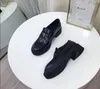 2021 Fashion Dress Shoes Women Wedding Party Genely High Heel Heel Flat Show Business Social Loafer Social chunky with box